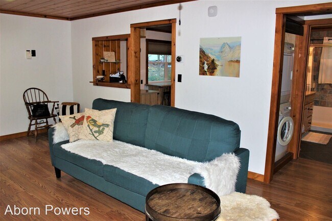 Foto del edificio - 2 br, 2 bath House - 13307 Cock Robin Trail