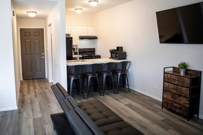 Foto del edificio - 381 Sherbundy St