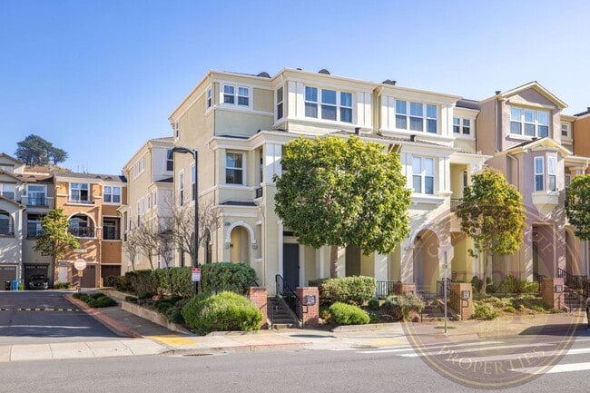 Building Photo - Sunset - 3 BR, 3.5 BA Townhouse 2,225 Sq. Ft. - 3D Virtual Tour, 2 Car Garage
