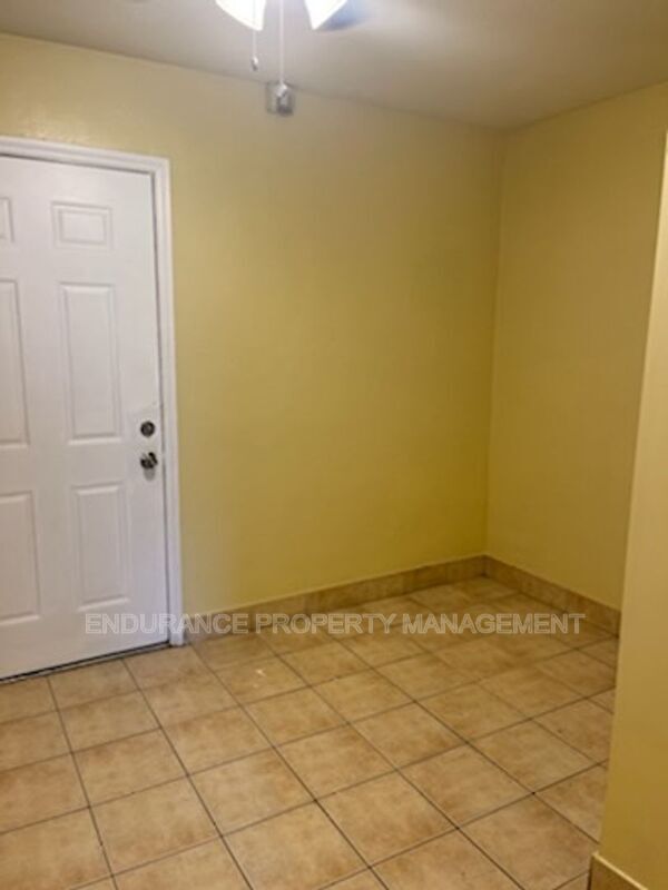 Foto del edificio - 145 W 28th St