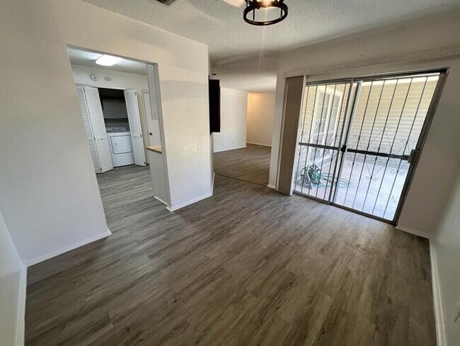 Building Photo - 6805 Neston Dr