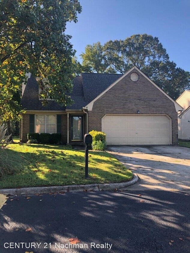 Primary Photo - 3 br, 2 bath House - 151 Loch Circle