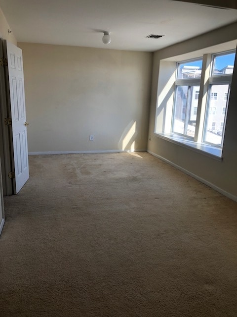 Building Photo - 112 Beach Way