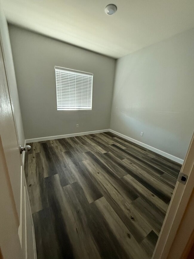 Building Photo - North Merced Location 4bedroom 2 bath