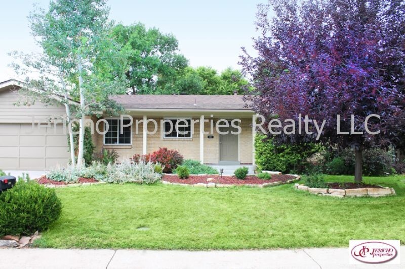 Primary Photo - 625 Cody Ct