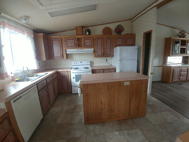Building Photo - 156 Capricorn Dr