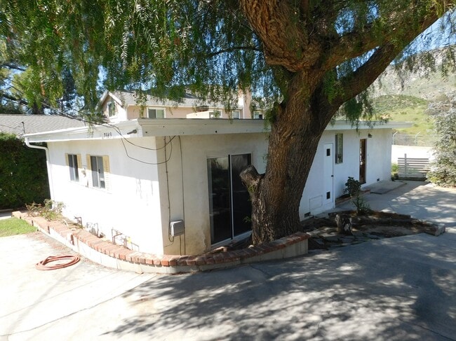 Building Photo - 7649 Airlie Dr