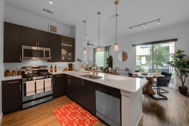 Mezzo Kirby Med Center apartments — community photo - Mezzo Kirby Med Center