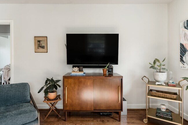 Sala de estar - 1713 Riverwood Dr