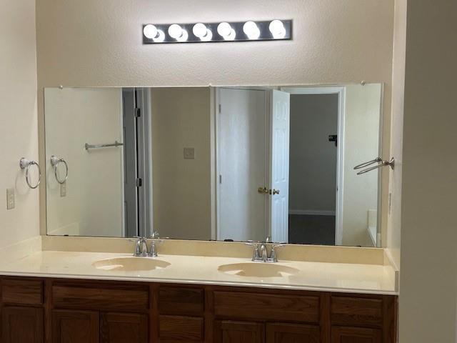 Foto del edificio - 4171 Freedom Ln