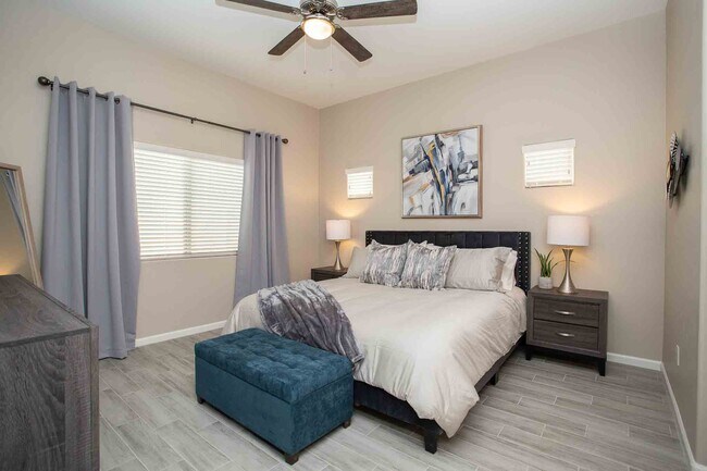 Foto del edificio - 915 W 21st St