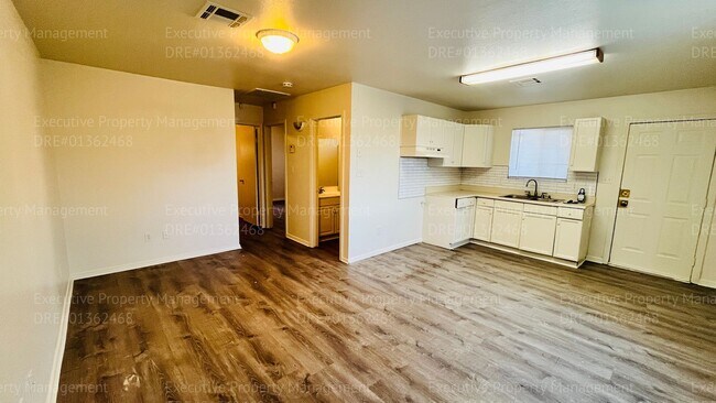 Foto del edificio - 1142 8th Pl