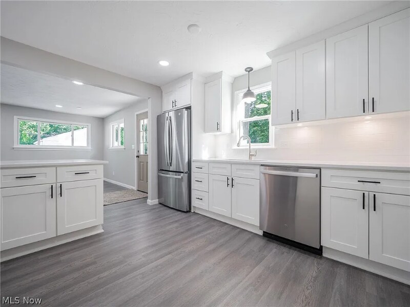 335 Inwood Blvd, Avon Lake, OH 44012 House Rental in Avon Lake, OH