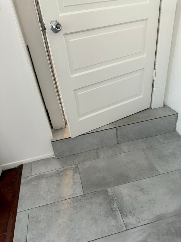 Foto del edificio - 1114 N Poinsettia Pl