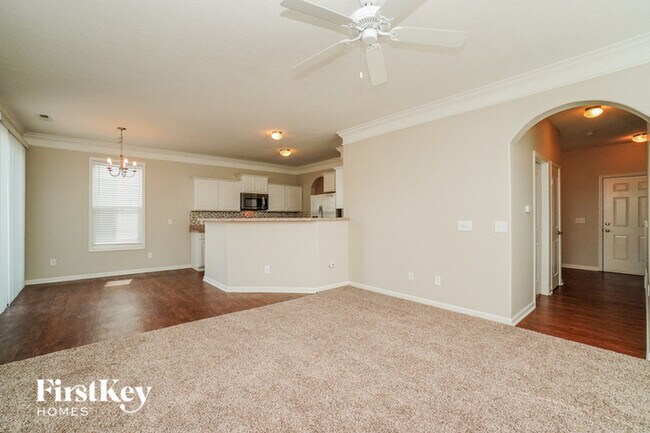 Foto del edificio - 6144 Witherbee Dr