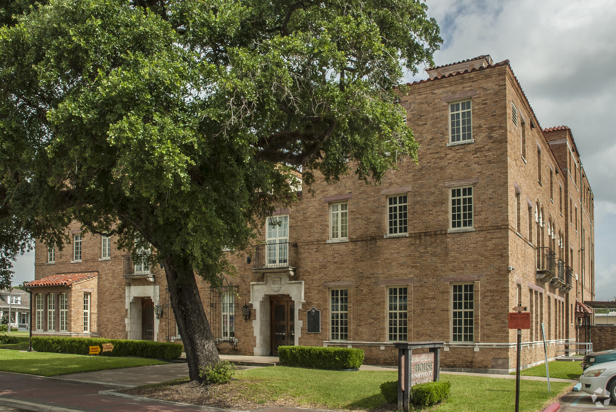 Building Photo - Senior Citizen's Y-House - 62+