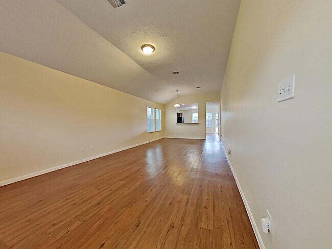 Foto del edificio - 4026 Hawthorn Glen Ct