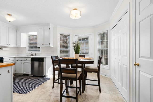 Alquiler amueblado - 909 Danley Ln