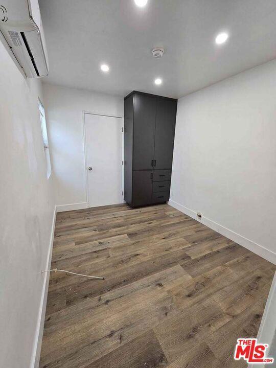 Foto del edificio - 14123 Califa St