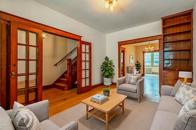 Foto del edificio - 1236 Oates St NE