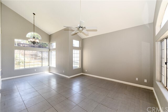 Foto del edificio - 22530 Southwalk St