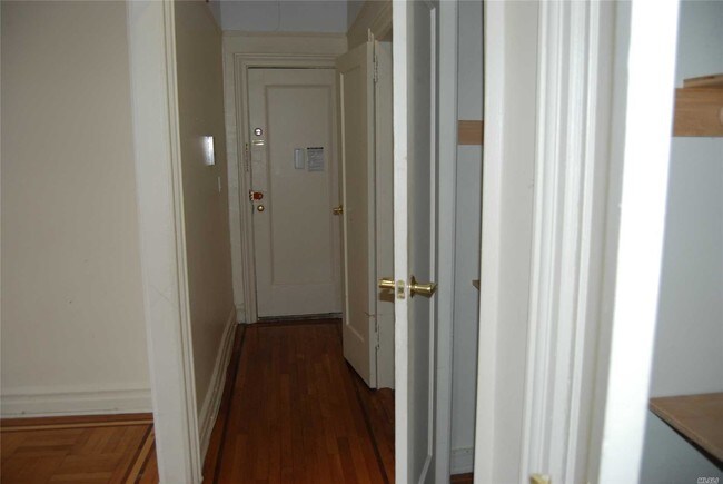 Building Photo - 1 bedroom in Jamaica NY 11435