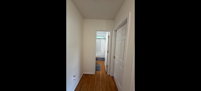 Foto del edificio - 1246 Woods Way