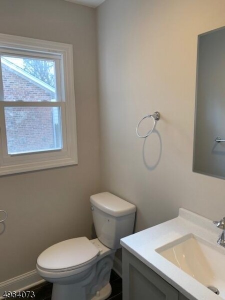 Building Photo - 12 Crossbrook Rd