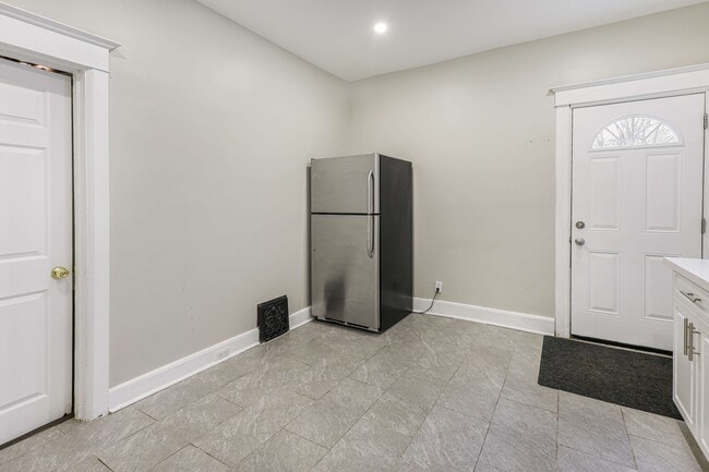 Photo du bâtiment - 24 Holton Av S