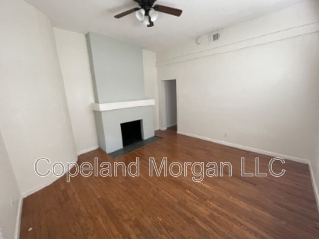 Building Photo - 829 5th St N