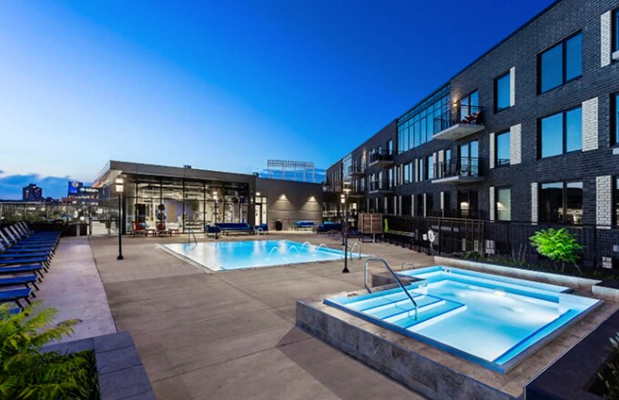 Foto principal - 1015 W Addison St