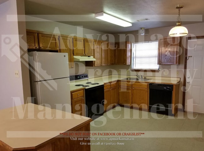 Foto del edificio - Spacious 2-Bedroom Duplex in Conway!