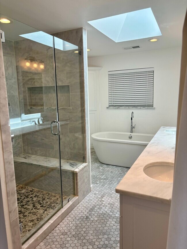 Foto del edificio - 7733 Meadowhaven Dr