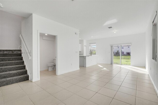 Foto del edificio - 12609 NW 23rd Pl