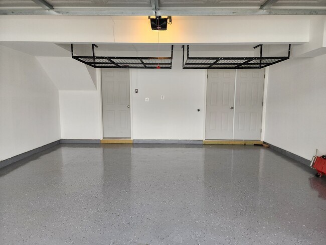 Foto del edificio - 183 Presidents Pointe Ave