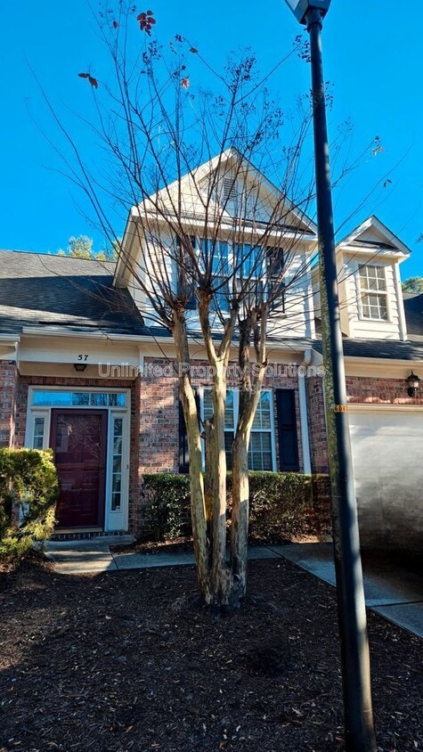 Building Photo - 5006 Carleton Dr