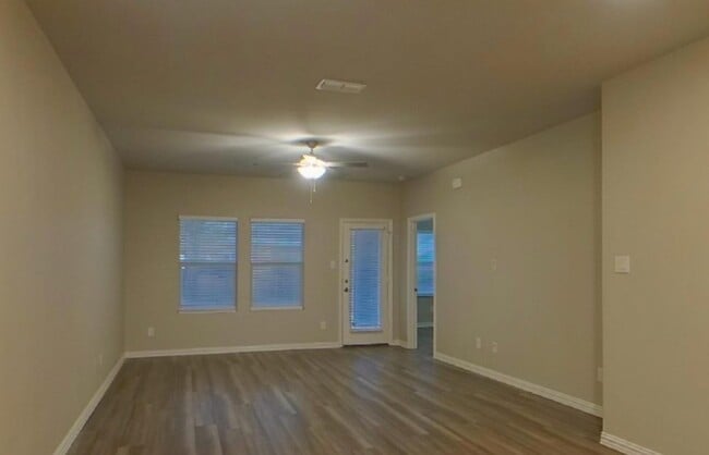 Foto del edificio - Warm, Welcoming, and Wonderfully Maintained 3-Bedroom Home