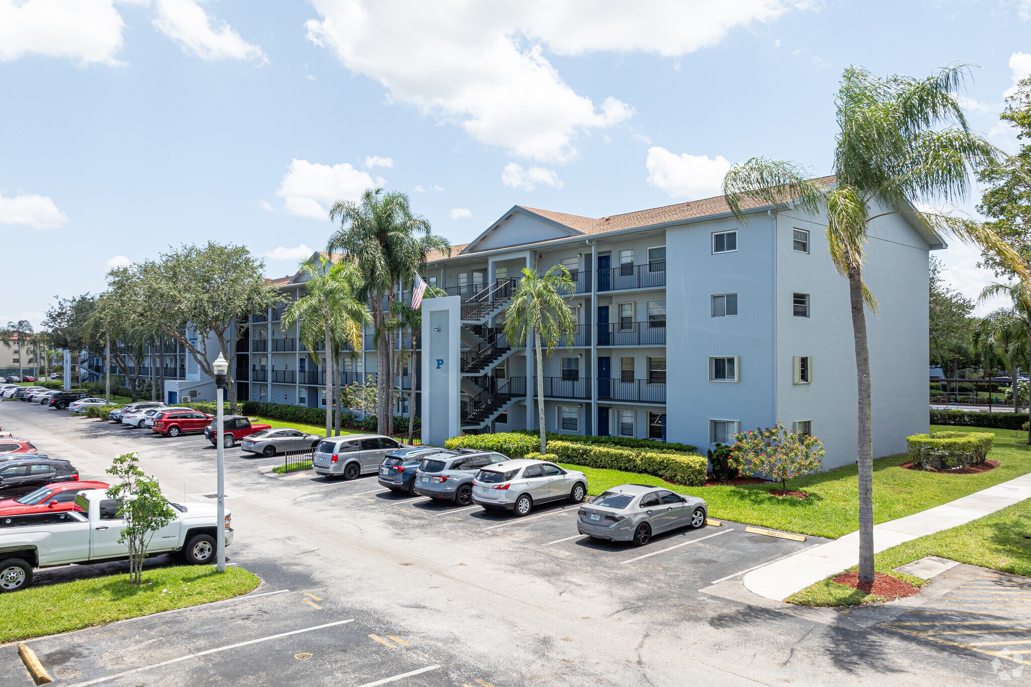 Buckingham East Condominium