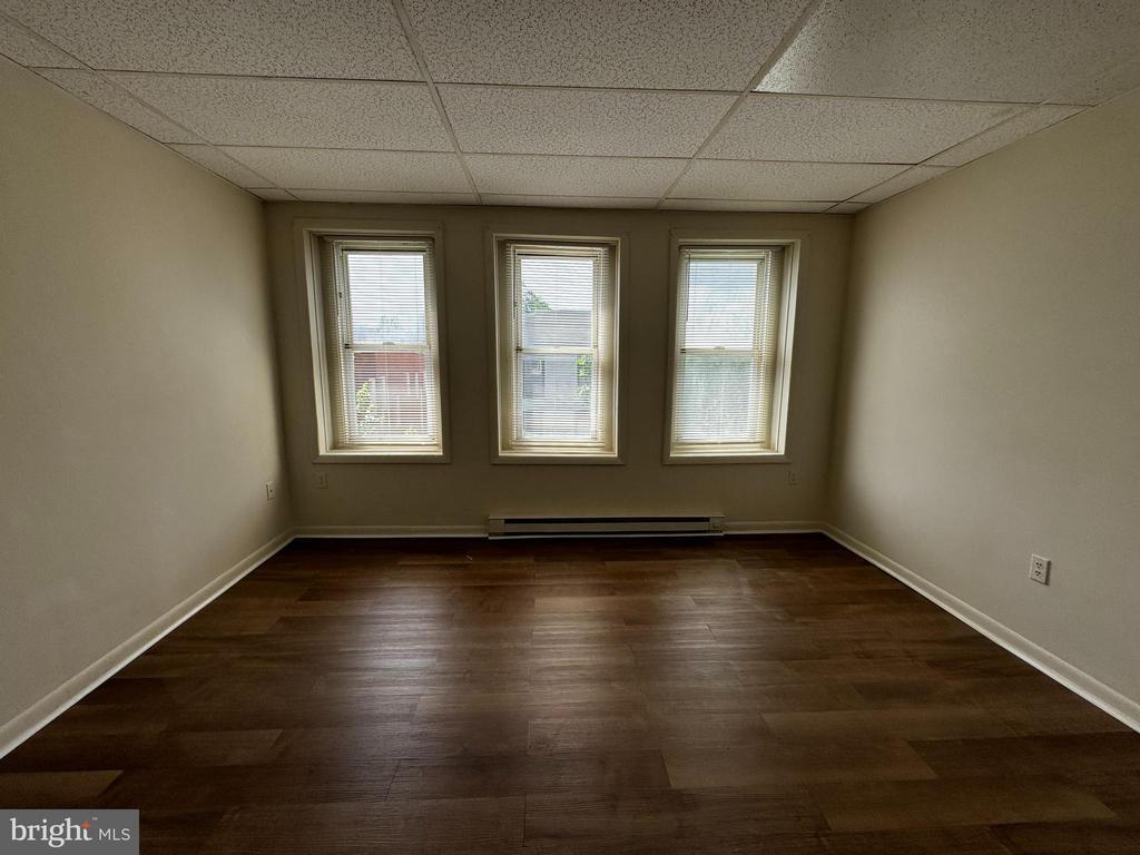 Foto principal - 106 S Market St