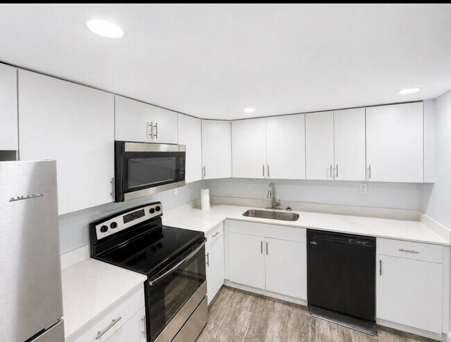 Foto del edificio - 1250 NE 125th St