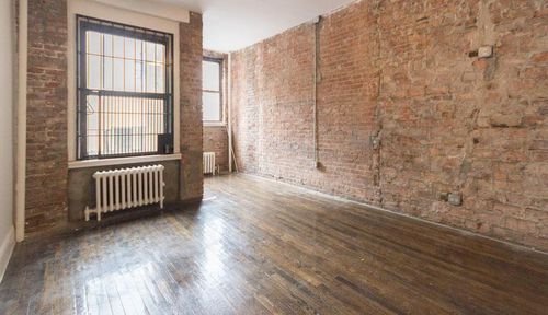 Primary Photo - 368 3rd Ave