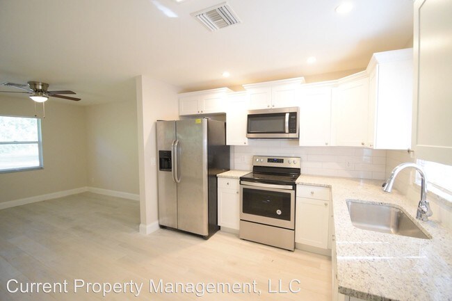 Building Photo - 2645 Terrace Ave