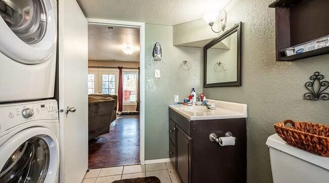 Building Photo - 64 Normandy Cir