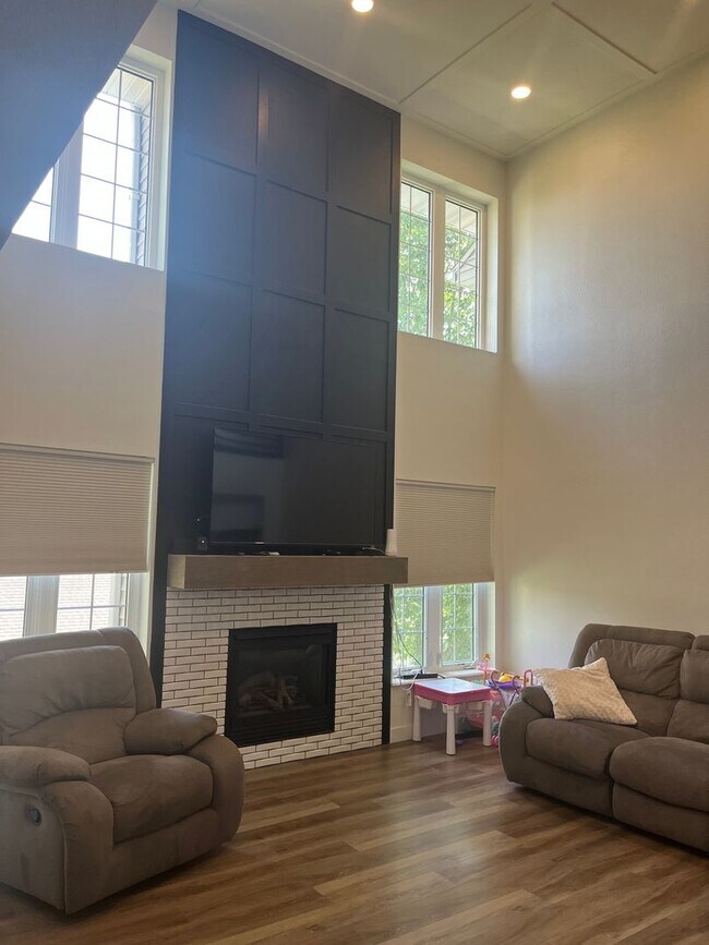 Foto del edificio - Spacious 3BR Condo in Iowa City