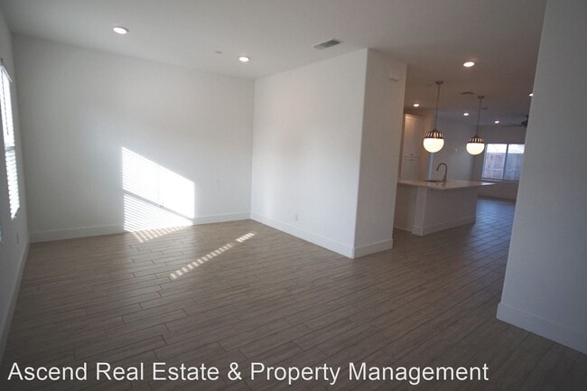Building Photo - 5 br, 4 bath House - 9000 Lily Crest Way