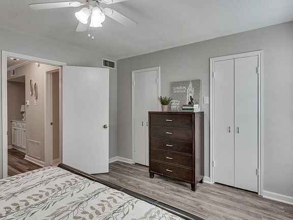 Foto del edificio - 15151 Berry Trail