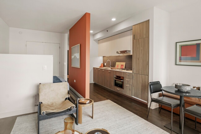 Foto del edificio - 461 E Waterside Dr