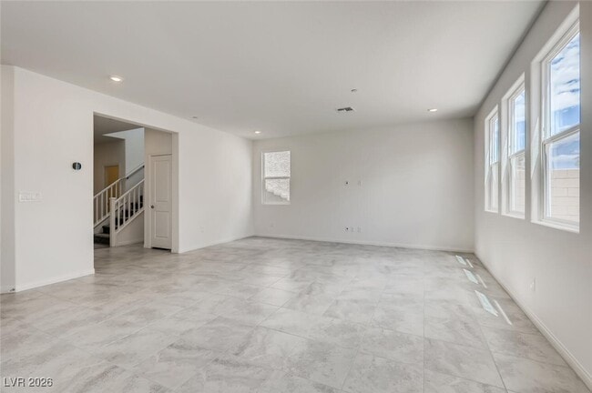 Foto del edificio - 8379 Lagunilla Ave