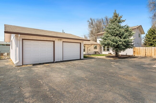 Building Photo - Updated 3-Bedroom Home in Downtown Loveland