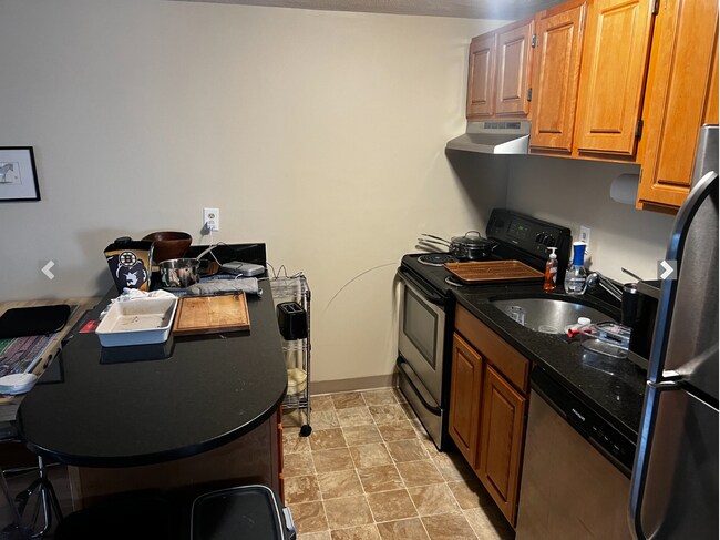 Foto del edificio - 323 Dorchester Ave